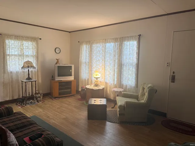 $128,000 | 1109 South Monroe Street, Hartford City, IN 47348