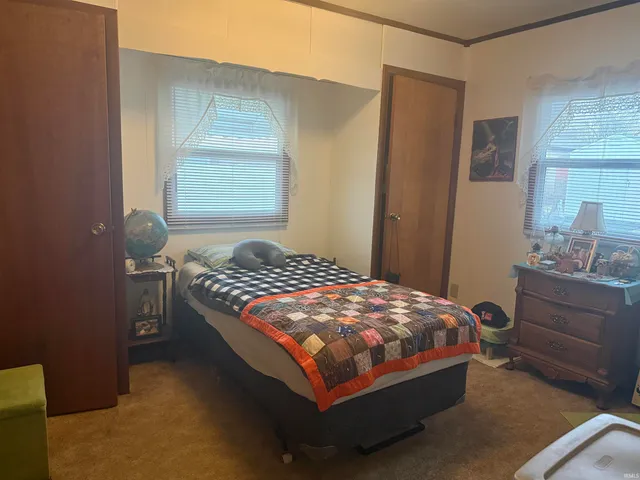 $128,000 | 1109 South Monroe Street, Hartford City, IN 47348