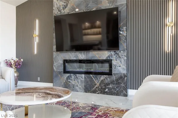 $8,000 | 6525 Ponderosa Way, Las Vegas, NV 89118