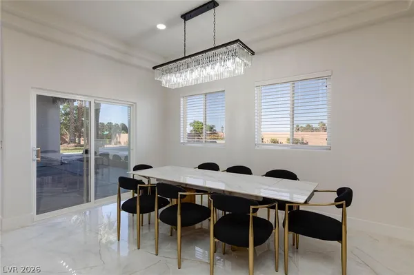 $8,000 | 6525 Ponderosa Way, Las Vegas, NV 89118