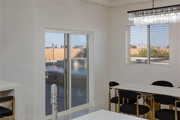 $8,000 | 6525 Ponderosa Way, Las Vegas, NV 89118