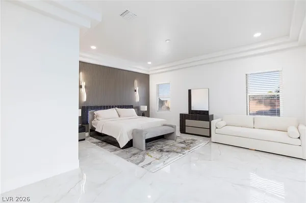 $8,000 | 6525 Ponderosa Way, Las Vegas, NV 89118