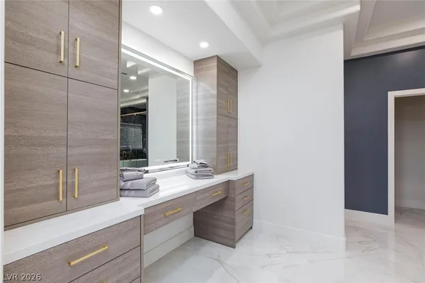 $8,000 | 6525 Ponderosa Way, Las Vegas, NV 89118