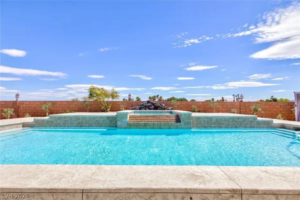 $8,000 | 6525 Ponderosa Way, Las Vegas, NV 89118