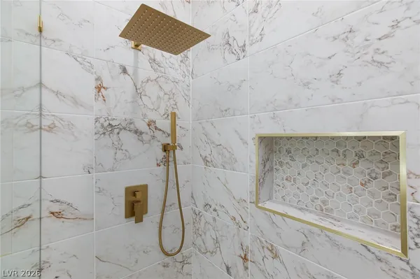 $8,000 | 6525 Ponderosa Way, Las Vegas, NV 89118