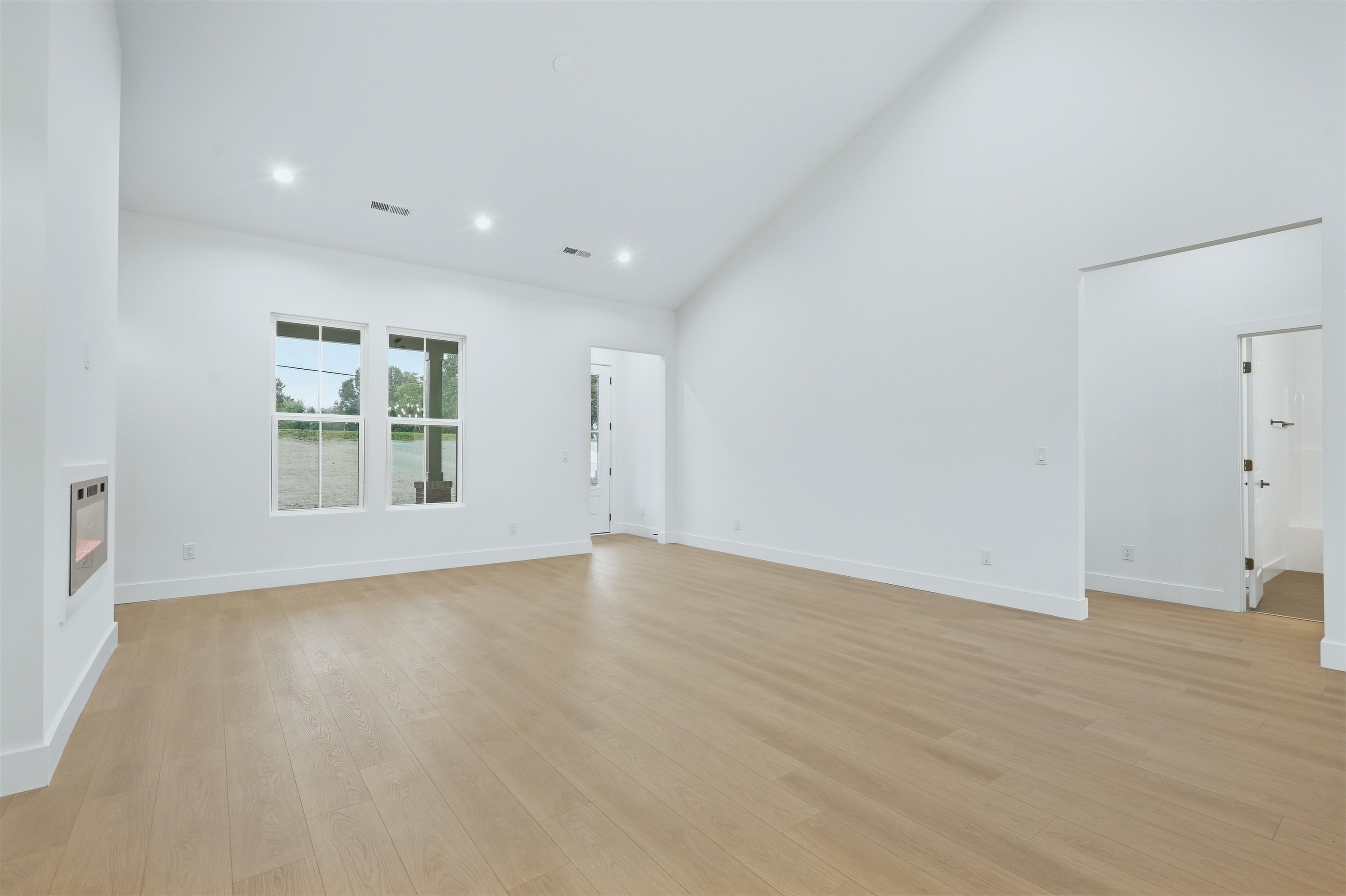 8628 Parris Bridge Road Chesnee, SC 29323 - Photo 7 of 34 Gallery Image 7
