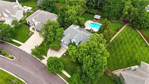 $740,000 | 8520 West 142nd Street, Overland Park, KS 66223