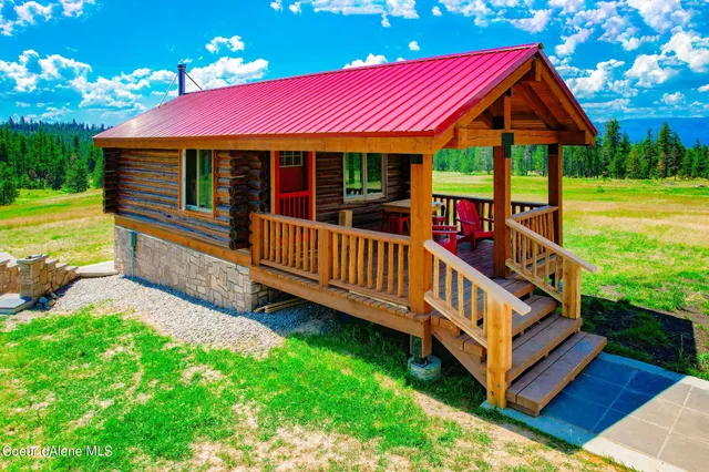 $2,200,000 | 5939 East Burma Road, Harrison, ID 83833