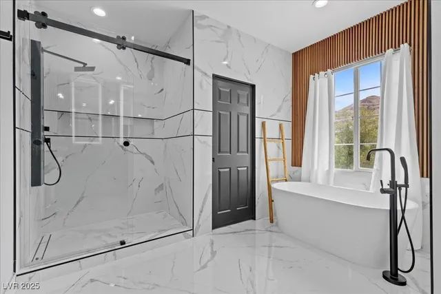 $699,900 | 10300 South Dapple Grey Road, Las Vegas, NV 89178