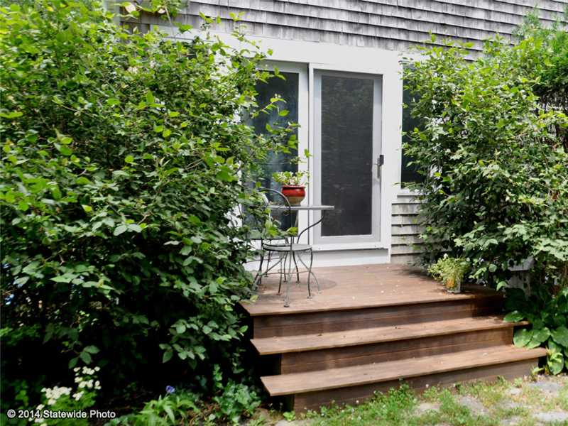4265 Main Road Tiverton, RI 02878 - Photo 12 of 25 Entry.
