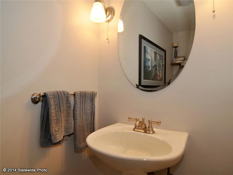 4265 Main Road Tiverton, RI 02878 - Photo 23 of 25 Bathroom.