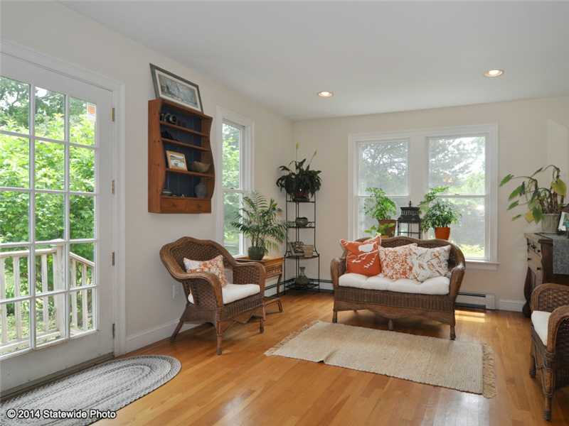 4265 Main Road Tiverton, RI 02878 - Photo 7 of 25 Den/Family/Great Room.