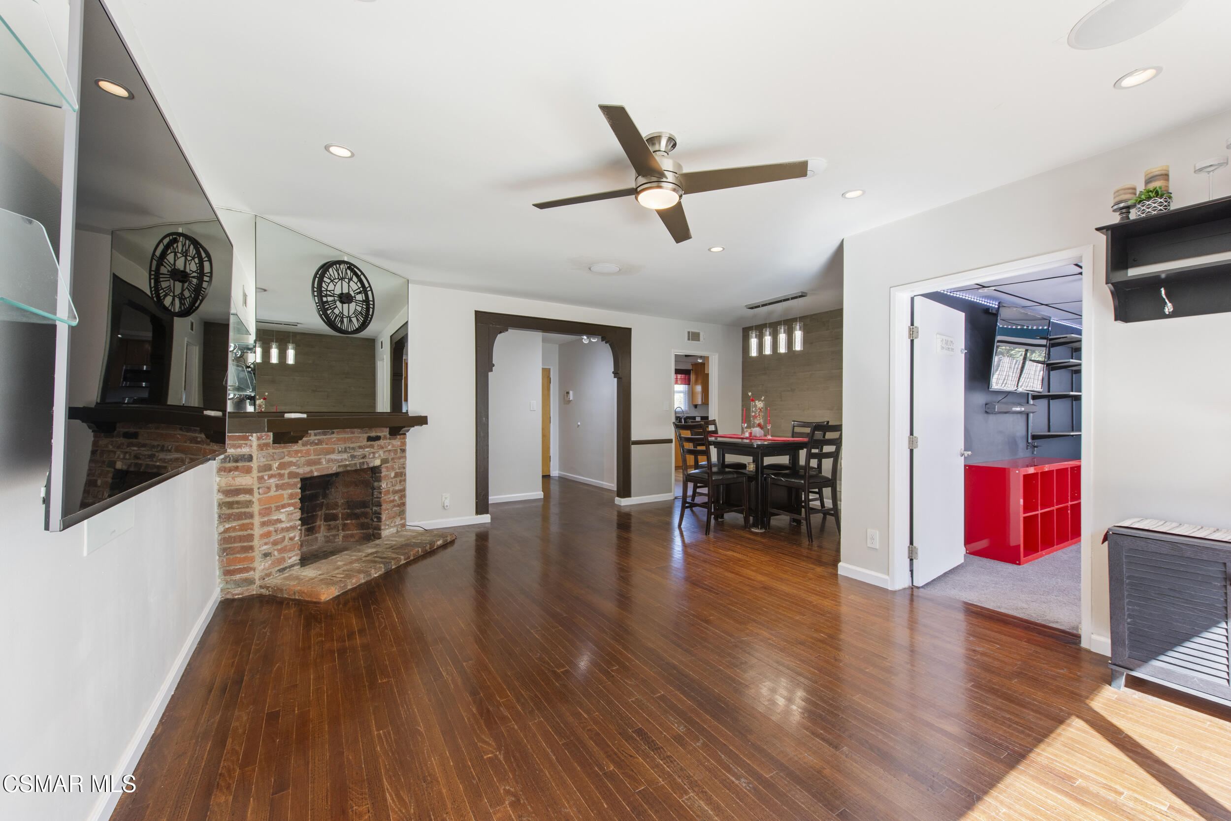 8466 Springford Drive Sun Valley, CA 91352 - Photo 11 of 43 9_dsc_0198