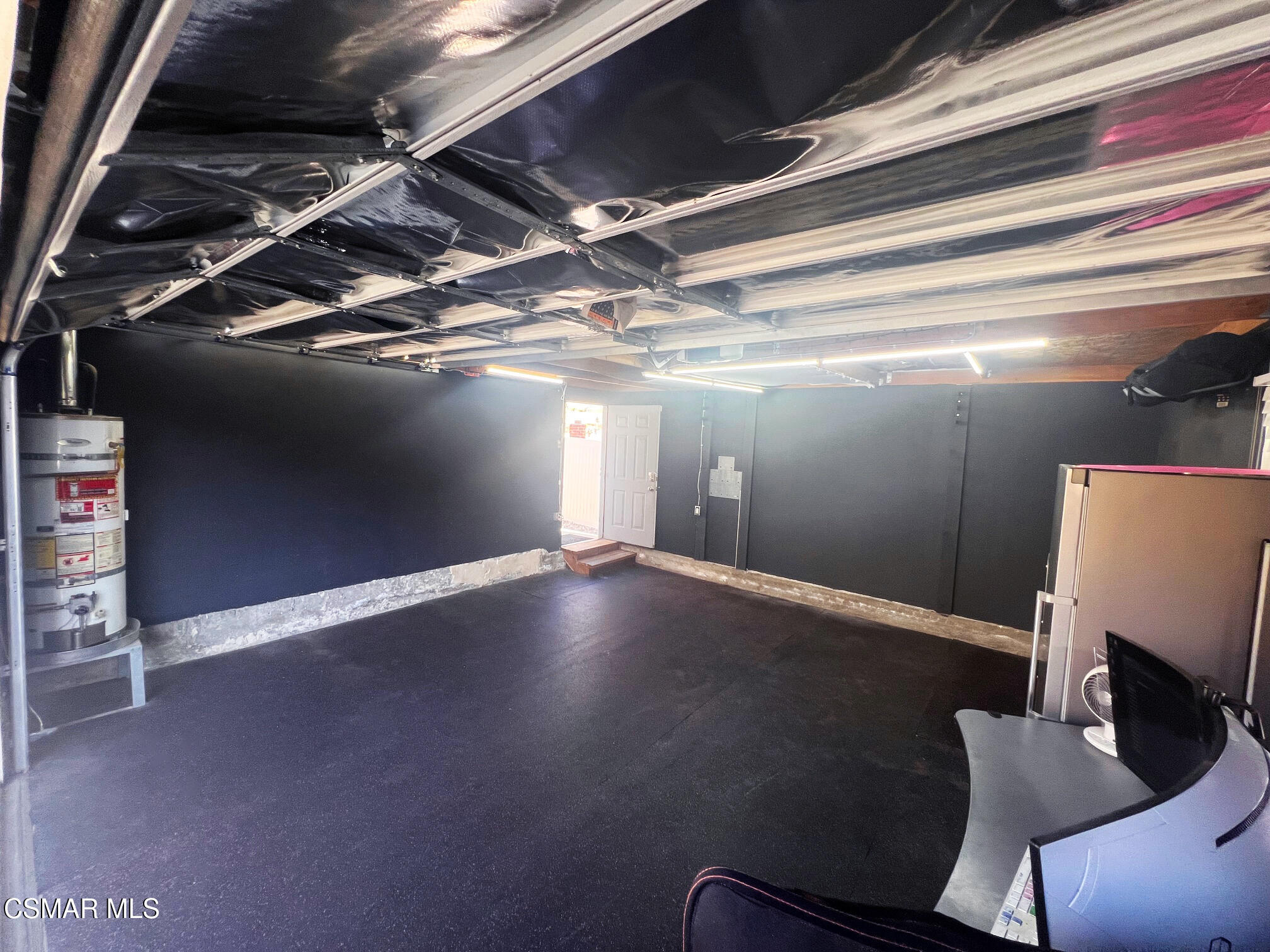 8466 Springford Drive Sun Valley, CA 91352 - Photo 39 of 43 Garage2