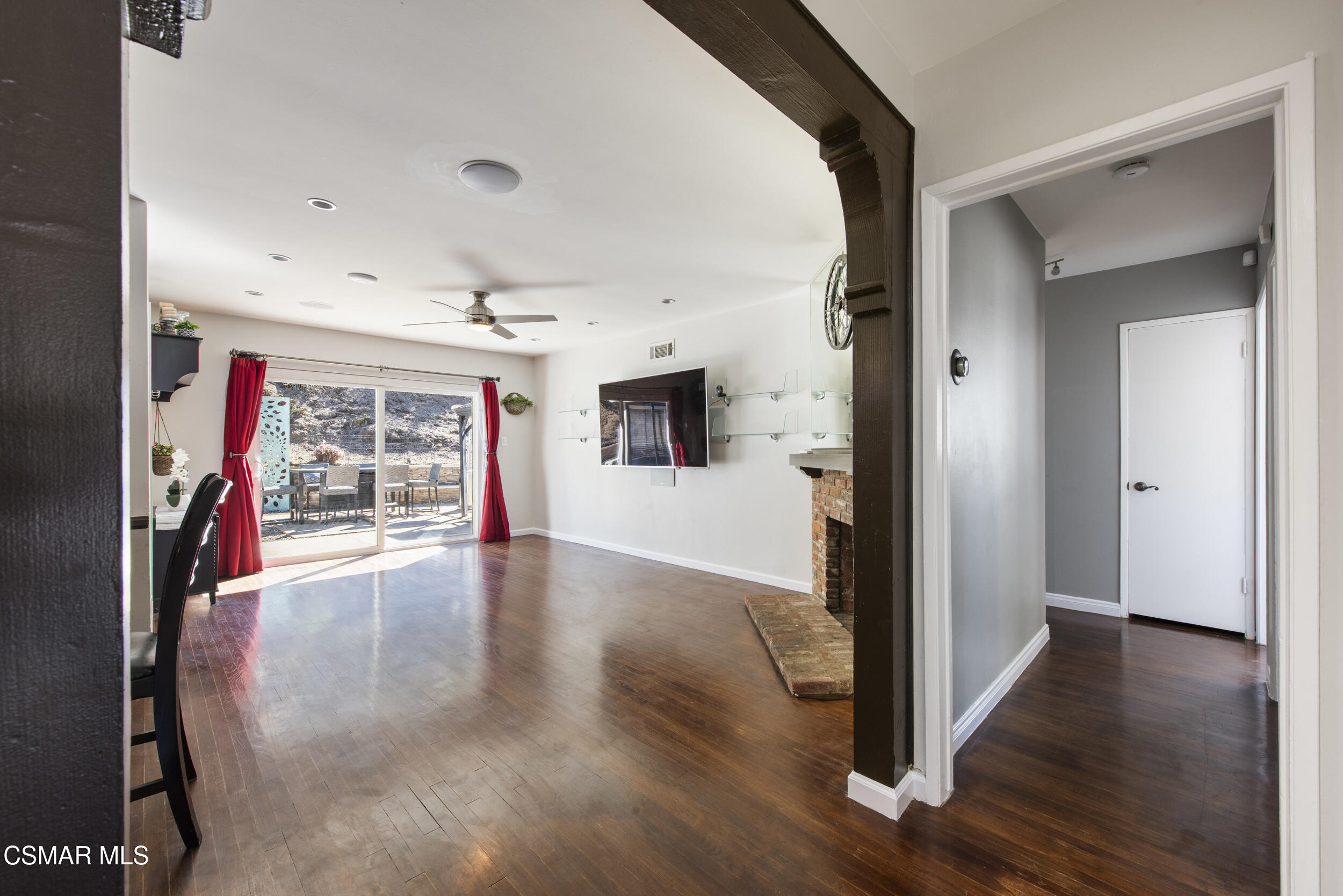 8466 Springford Drive Sun Valley, CA 91352 - Photo 7 of 43 5_dsc_0268