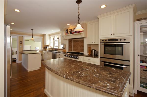 237 Ridge Street Winchester, MA 01890 - Photo 4 of 11