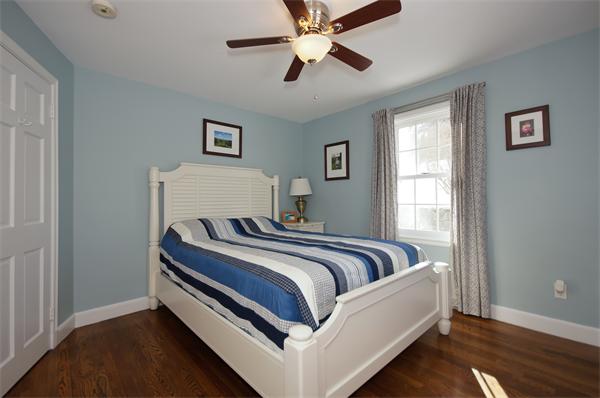 237 Ridge Street Winchester, MA 01890 - Photo 7 of 11