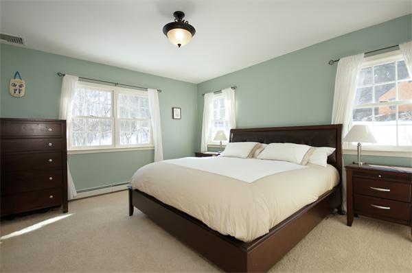 237 Ridge Street Winchester, MA 01890 - Photo 8 of 11