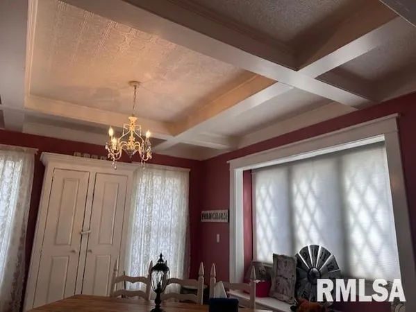 $197,500 | 1450 South Main Street, Jacksonville, IL 62650