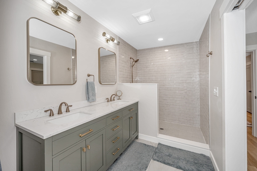323 Northfield Road Lunenburg, MA 01462 - Photo 18 of 30 Gallery Image 18