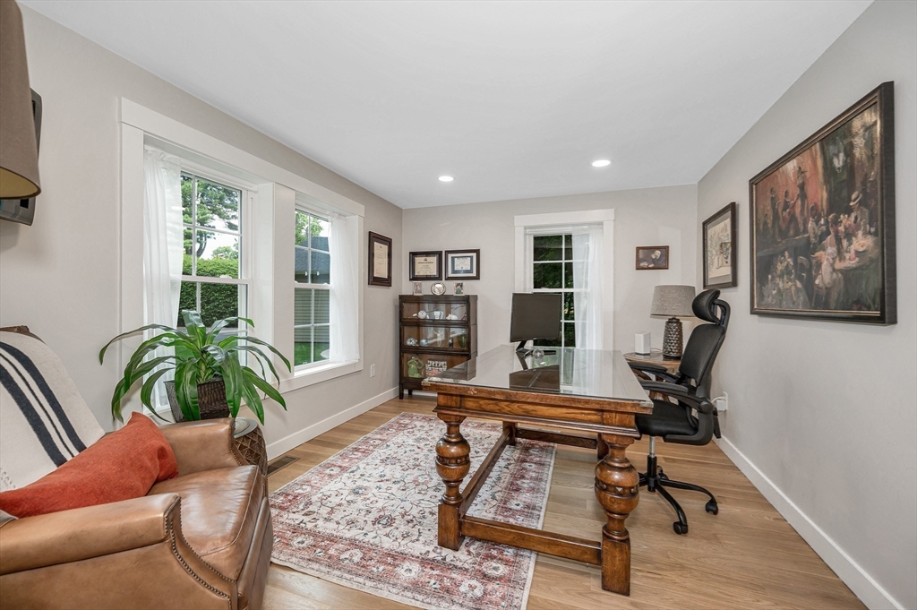 323 Northfield Road Lunenburg, MA 01462 - Photo 9 of 30 Gallery Image 9
