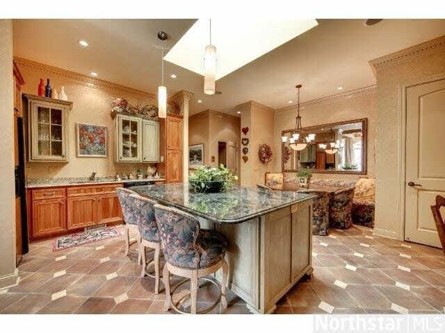 179 Stonebridge Road Lilydale, MN 55118 - Photo 4 of 18 Gallery Image 4