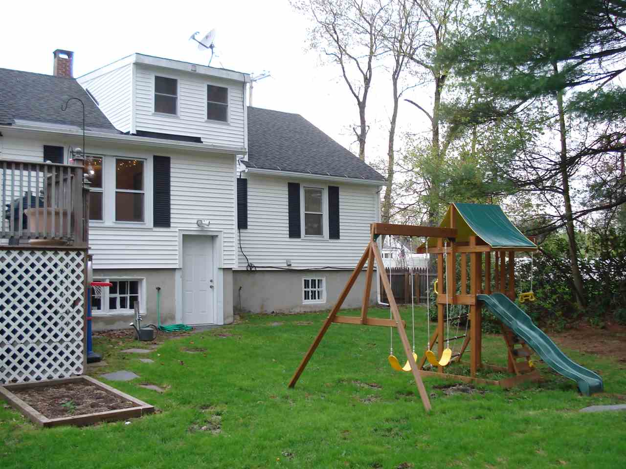 853 Portland Street Rochester, NH 03868 - Photo 6 of 30
