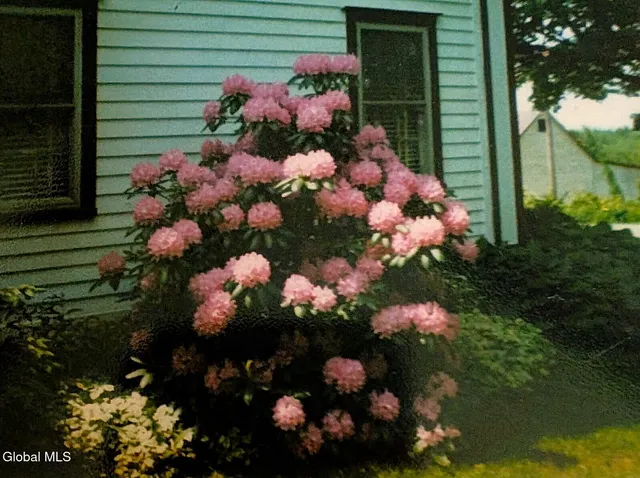 $799,999 | 230 S Road, Stephentown, NY 12018