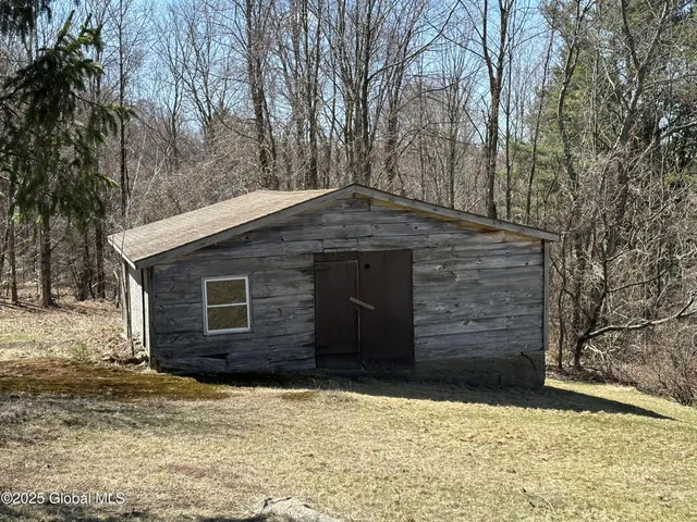 $799,999 | 230 S Road, Stephentown, NY 12018