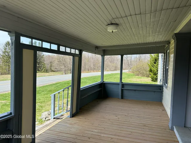 $799,999 | 230 S Road, Stephentown, NY 12018