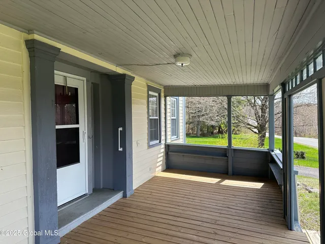 $799,999 | 230 S Road, Stephentown, NY 12018