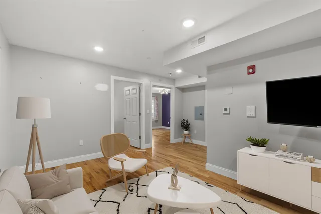 $375,000 | 381 Communipaw Avenue, Unit 1B, Jersey City, NJ 07304