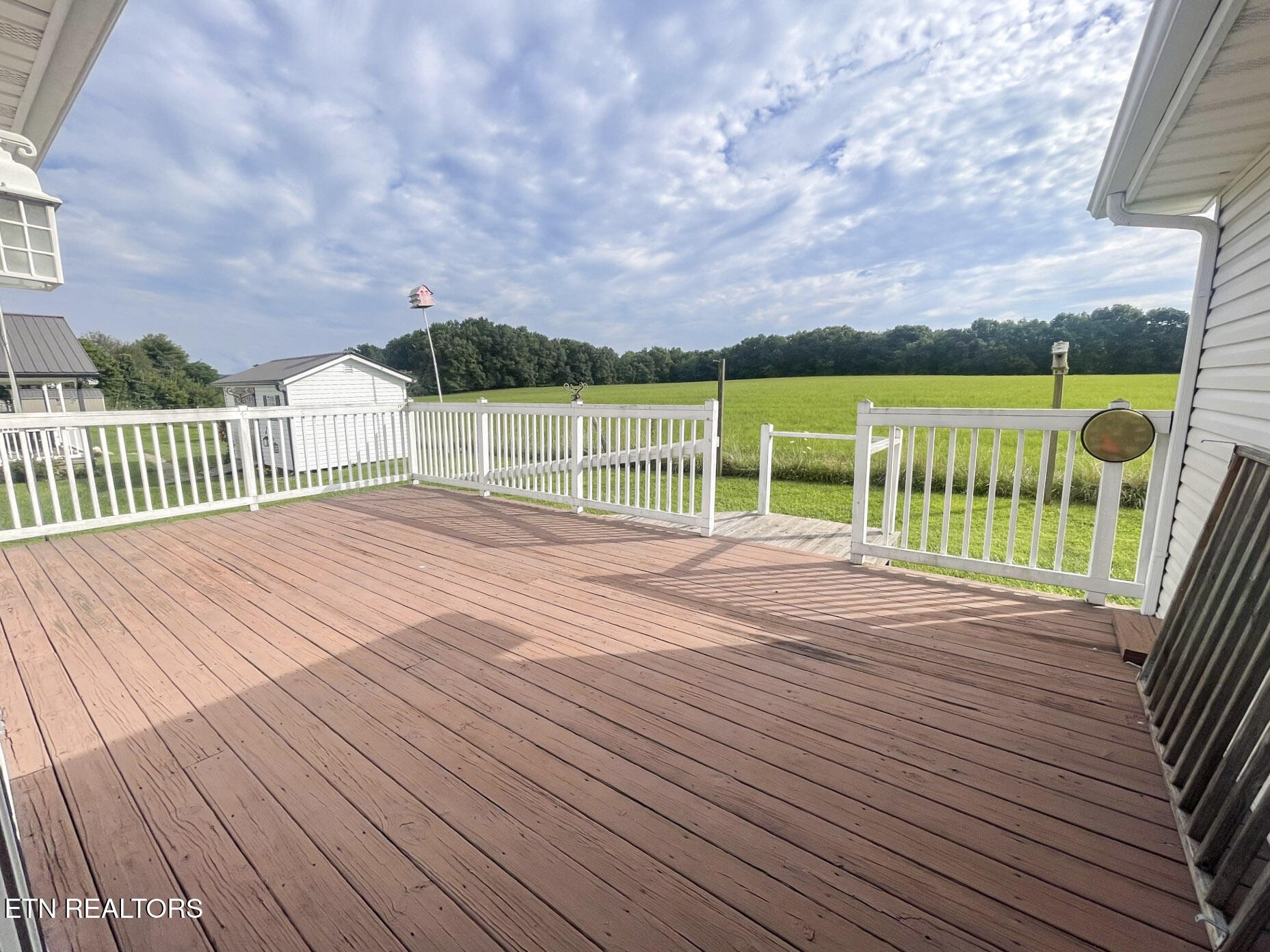299 Jesse Loop Crossville, TN 38555 - Photo 27 of 32 a view of a balcony with a floor