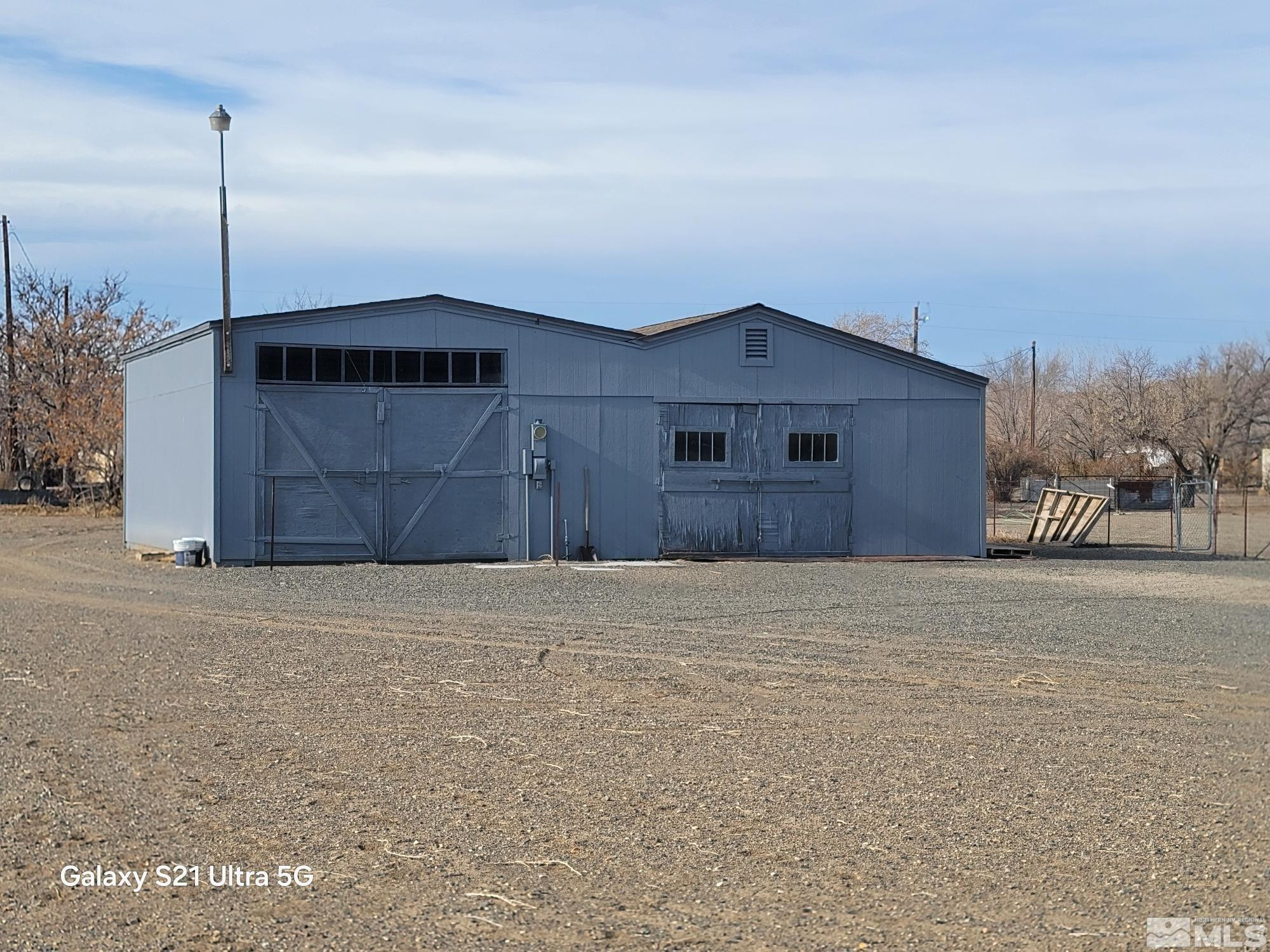 3205 Citrus Street Silver Springs, NV 89429 - Photo 9 of 15 a big room with a bed