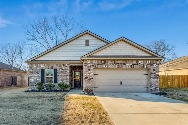 $314,999 | 7395 Barrett Oaks Drive, Millington, TN 38053