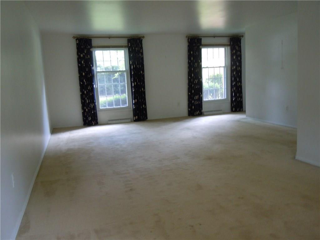 1434 Mayview Road Upper St. Clair, PA 15241 - Photo 3 of 17 Gallery Image 3