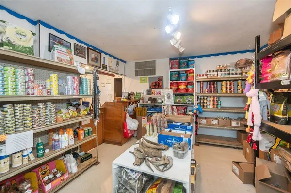 $500,000 | 30995 U.S. Rte 2, Ashland, WI 54806