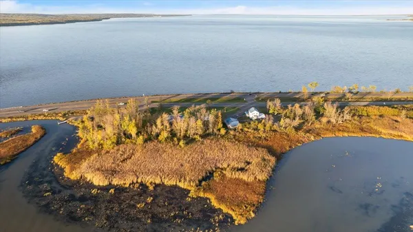 $500,000 | 30995 U.S. Rte 2, Ashland, WI 54806