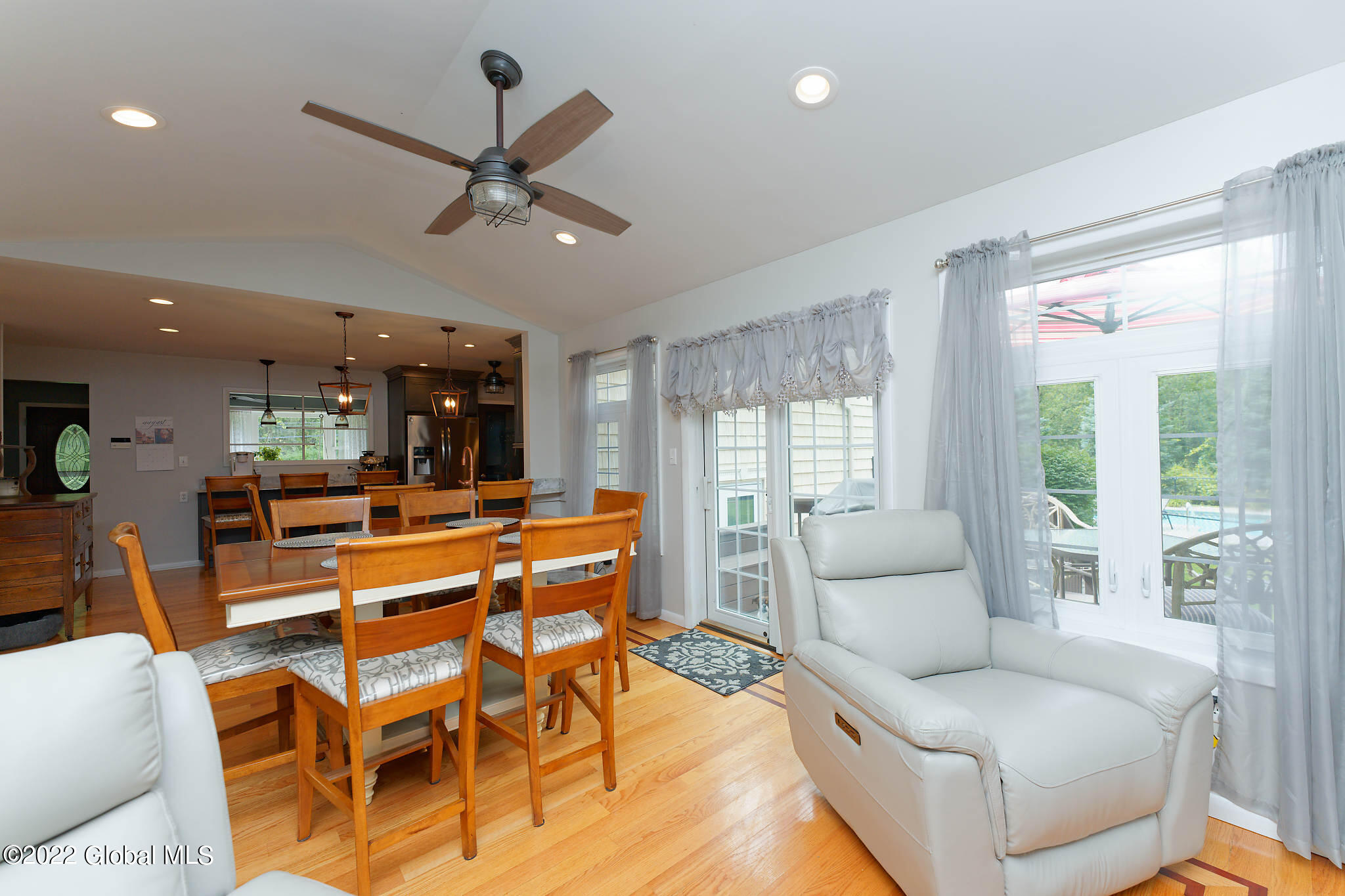 1152 Mariaville Road Schenectady, NY 12306 - Photo 8 of 20 3 Family 4