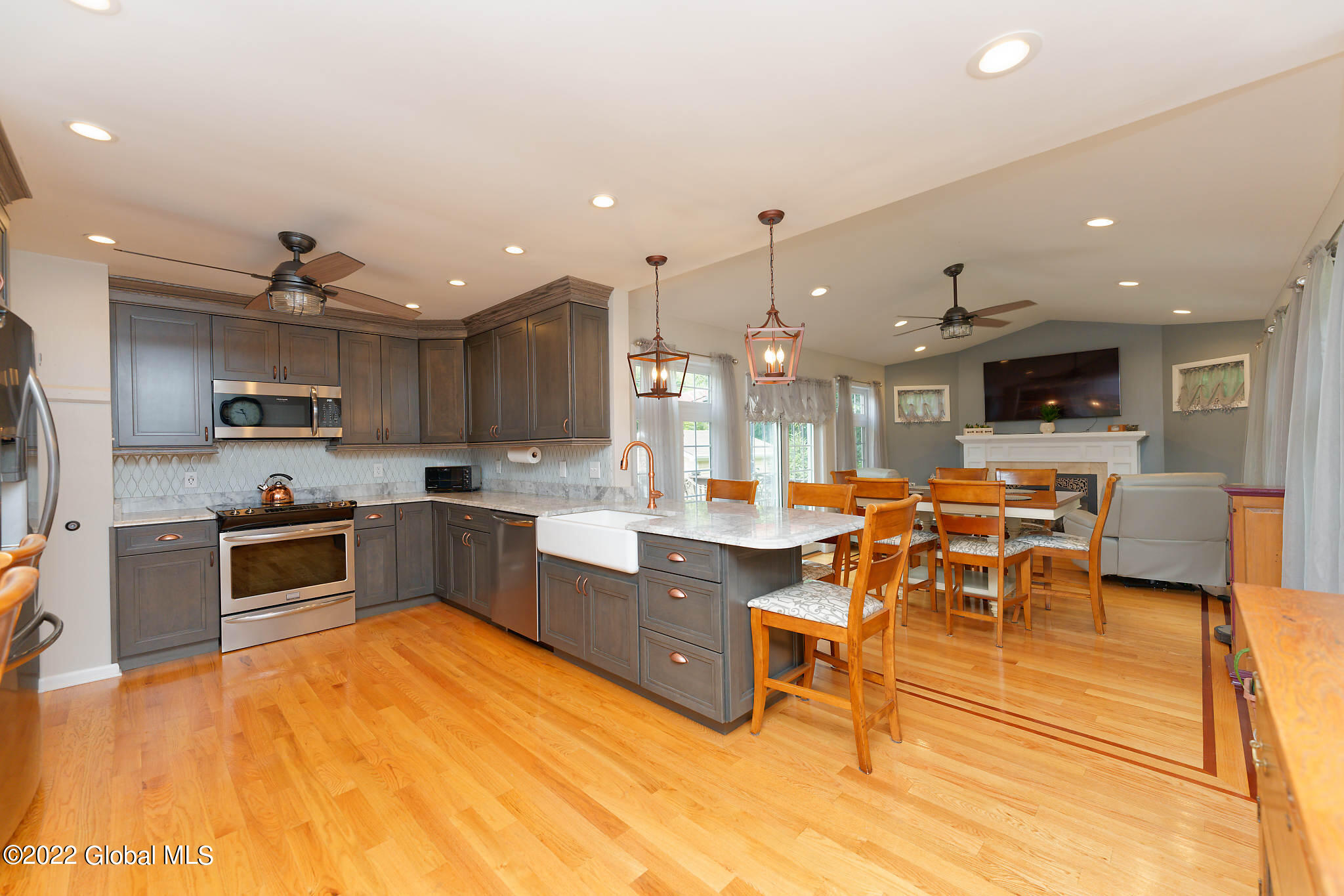 1152 Mariaville Road Schenectady, NY 12306 - Photo 9 of 20 2 Kitchen 1