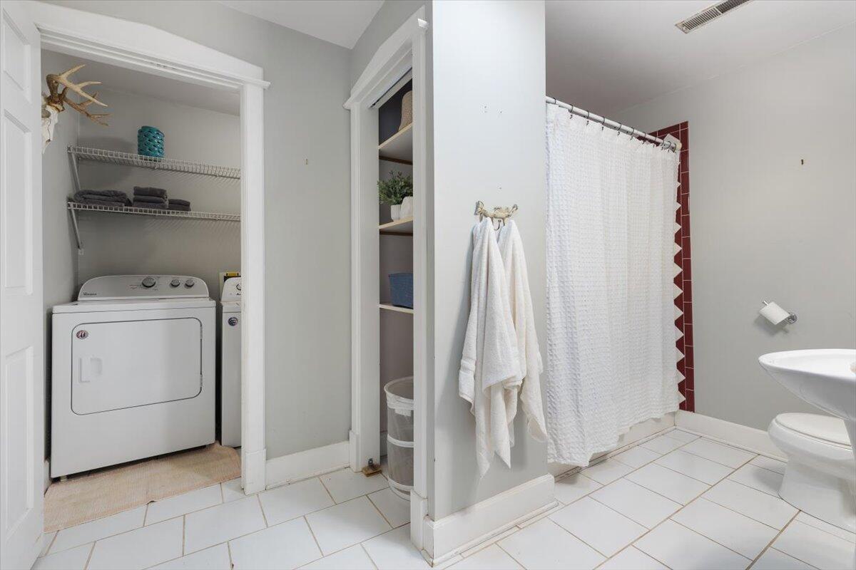16153 Krob Road Union Pier, MI 49129 - Photo 26 of 73 Bathroom