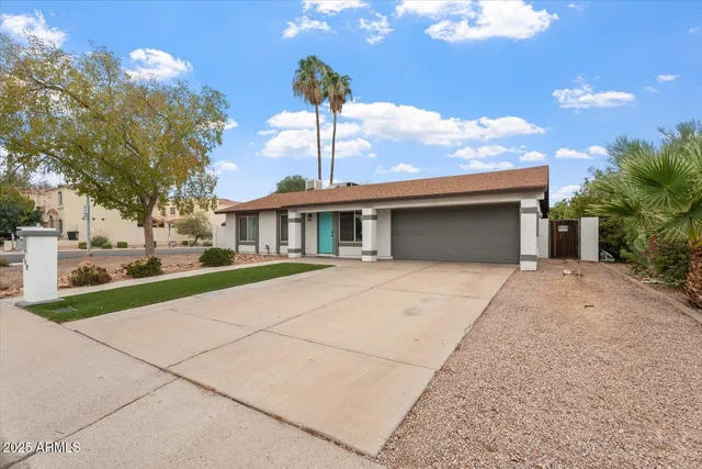 $499,900 | 932 West Julie Drive, Tempe, AZ 85283
