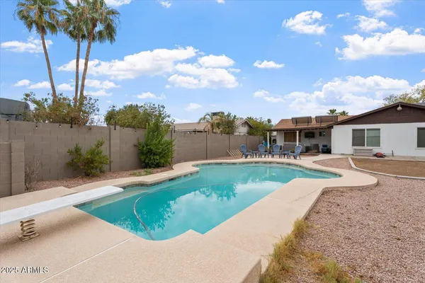 $499,900 | 932 West Julie Drive, Tempe, AZ 85283
