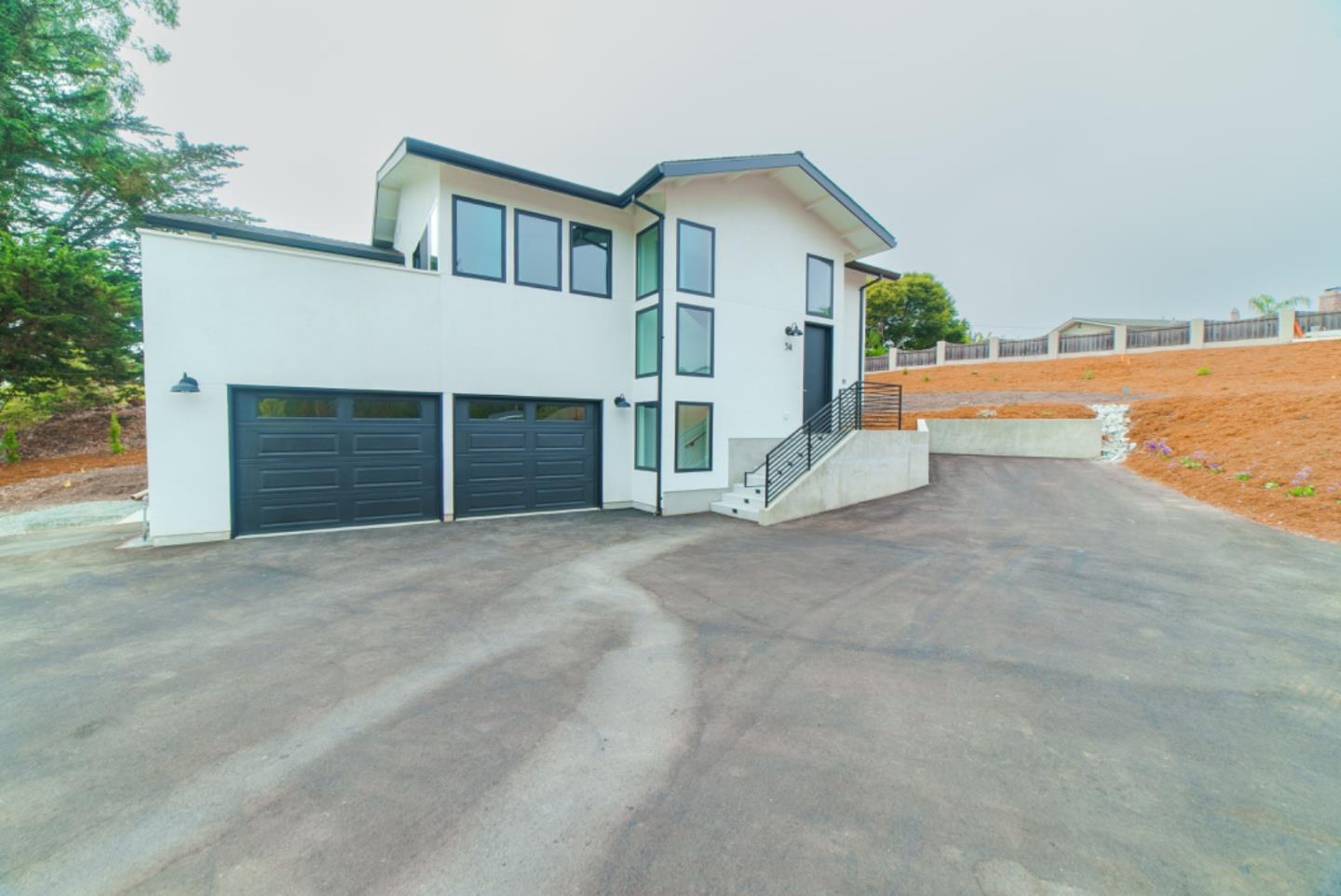 54 Sill Road Watsonville, CA 95076 - Photo 1 of 37 Gallery Image 1