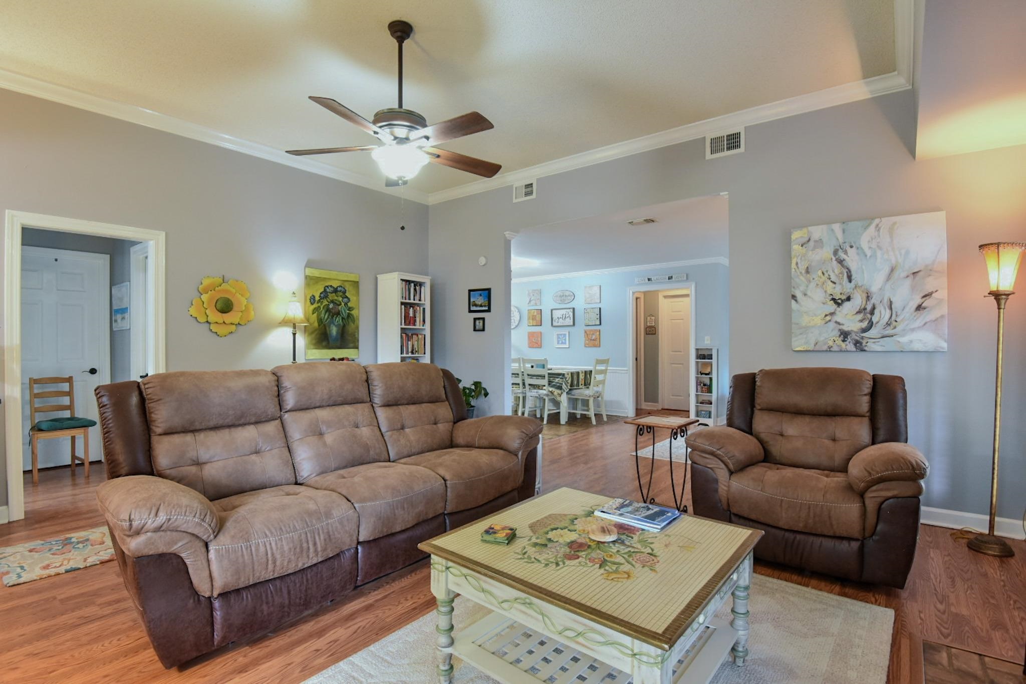 130 Ridgewood Drive Daphne, AL 36526 - Photo 11 of 34 Living Room