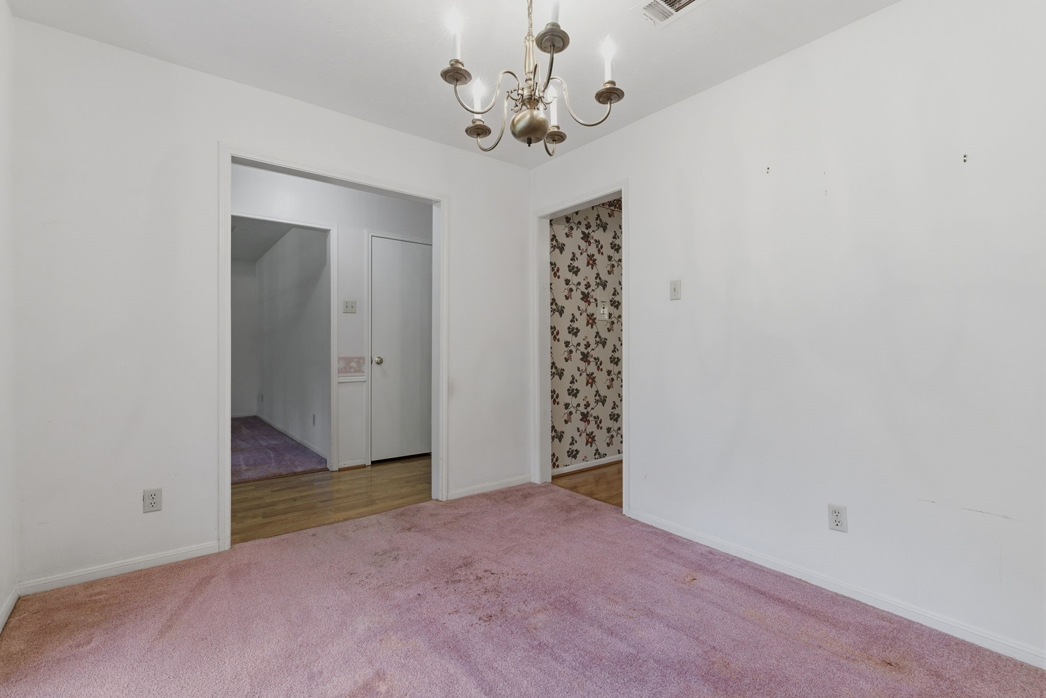 26503 Hillside Drive Spring, TX 77386 - Photo 7 of 22 a view of entryway with chandelier