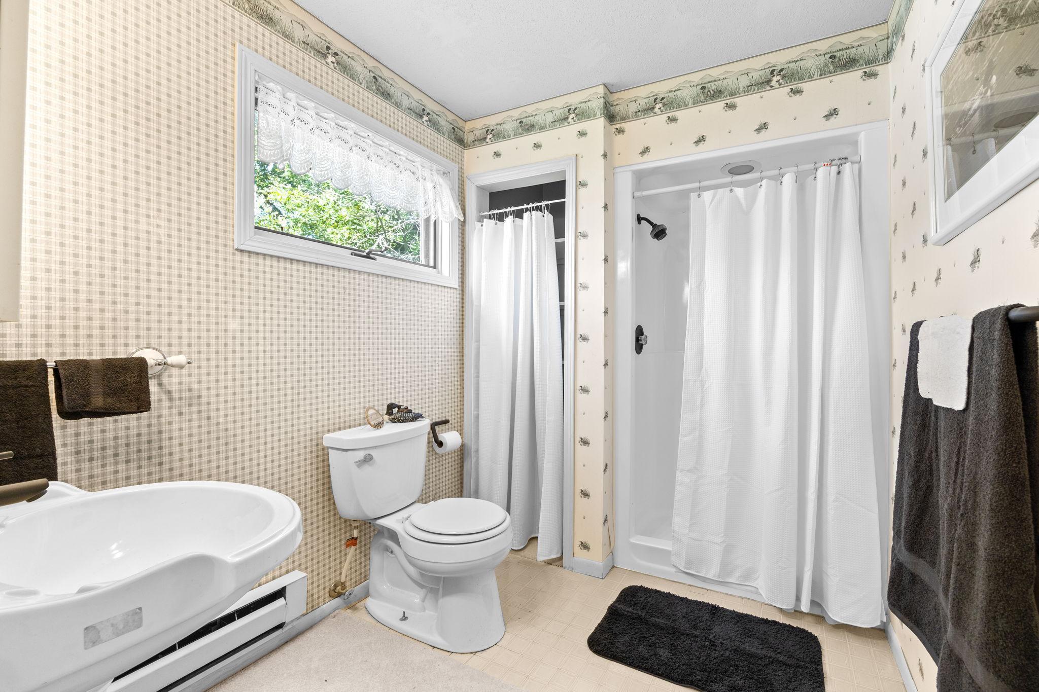 62945 230th Street Litchfield, MN 55355 - Photo 20 of 37