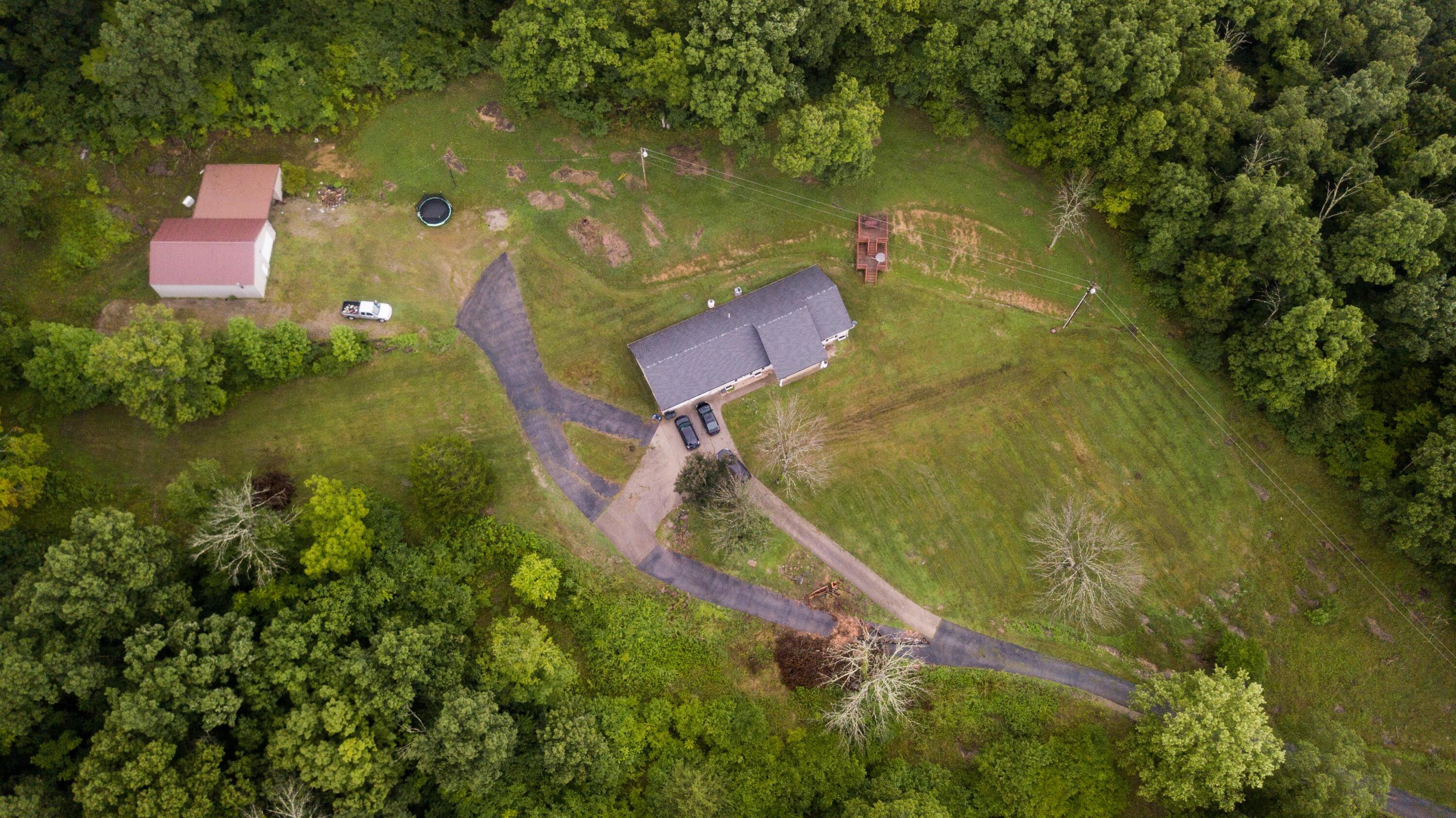 3855 Grundy Road Somerset, KY 42501 - Photo 3 of 56 3855 9