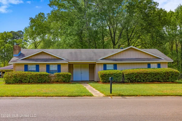 $221,500 | 602 Pemberton Drive, Pearl, MS 39208