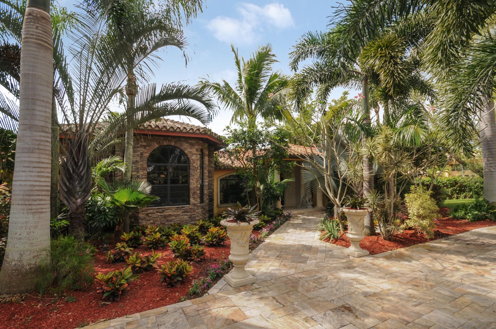 17735 Fieldbrook Circle East Boca Raton, FL 33496 - Photo 2 of 29 Front View